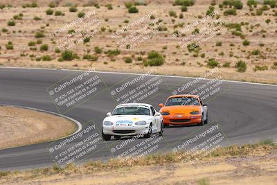 media/Jun-01-2025-CalClub SCCA (Sun) [[eae223c5dd]]/Group 5/Lap race/